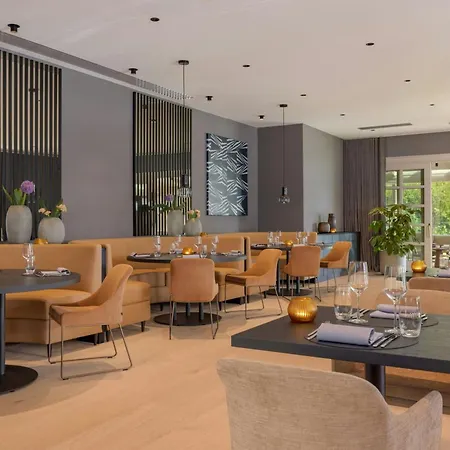 Hotel Affalterbach, Stuttgart, Autograph Collection *