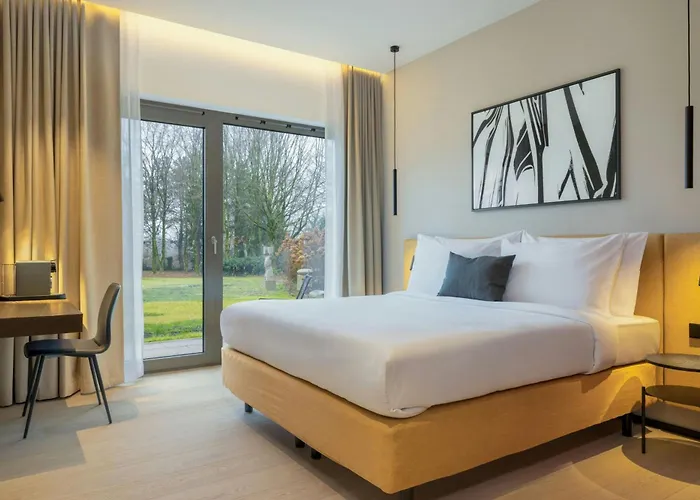 Affalterbach, Stuttgart, Autograph Collection * Affalterbach