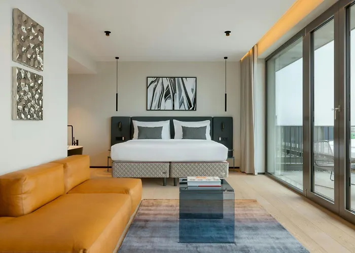 Hotel Affalterbach, Stuttgart, Autograph Collection *