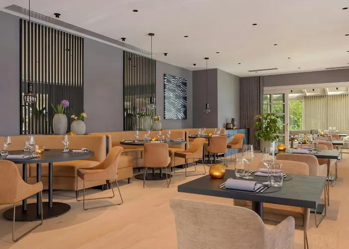 Hotel Affalterbach, Stuttgart, Autograph Collection *